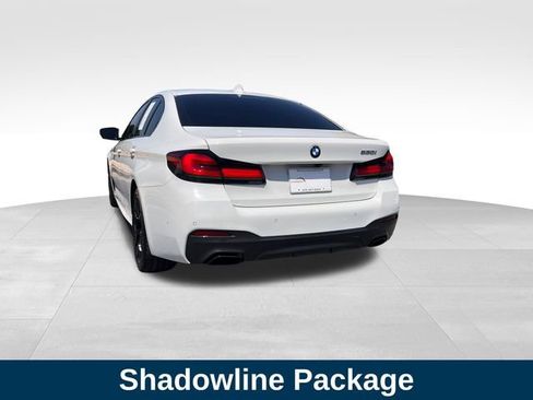 Used 2022 BMW 530i w/ M Sport Package RWD image 3