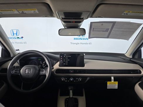 New 2026 Honda HR-V LX image 6