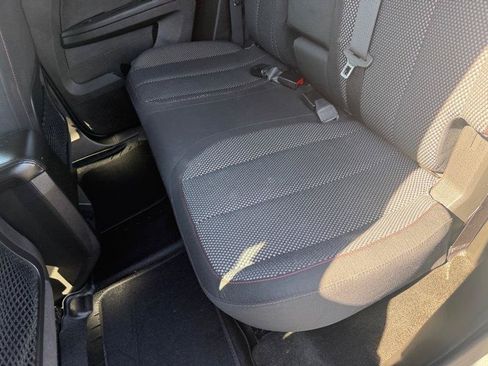 Used 2017 Chevrolet Equinox LT w/ Convenience Package FWD image 19