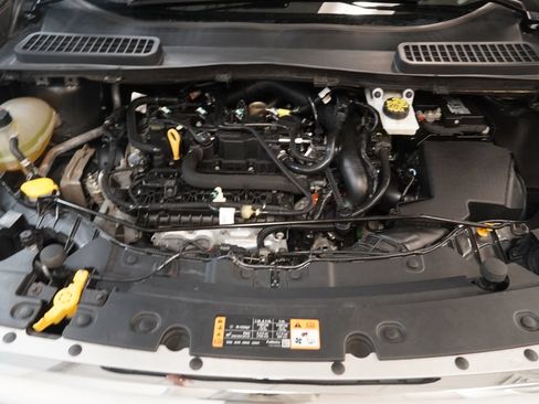 Used 2019 Ford Escape SE AWD/4WD image 40