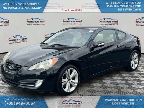 Used 2010 Hyundai Genesis 3.8 image 1