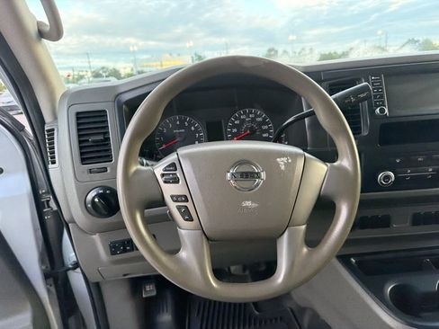 Used 2020 Nissan NV 2500 S RWD image 16