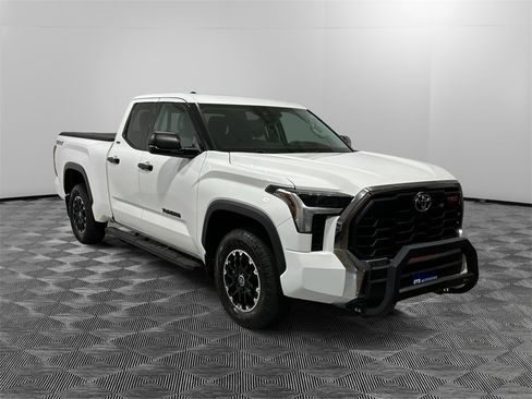 Used 2023 Toyota Tundra SR5 image 7