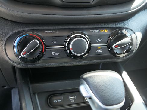 Used 2024 Kia Soul LX w/ Option Group 015 FWD image 20