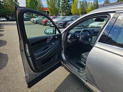 New 2026 Genesis GV80 2.5T AWD/4WD image 18