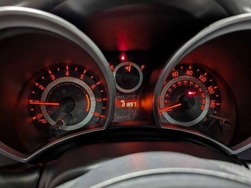 Used 2015 Scion tC FWD image 17