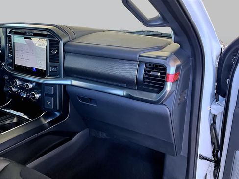 Used 2025 Ford F150 Raptor AWD/4WD image 16