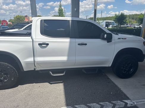 Used 2024 Chevrolet Silverado 1500 ZR2 w/ ZR2 Bison Edition AWD/4WD image 9