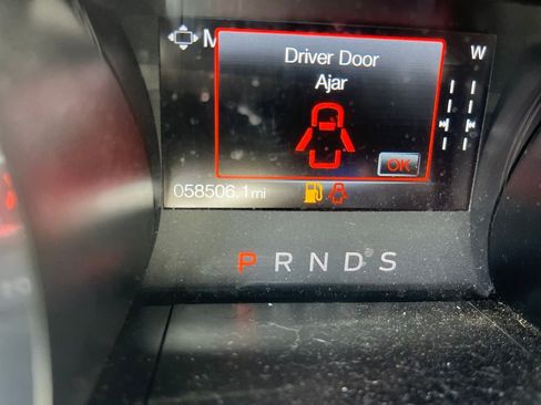 Used 2021 Ford Mustang GT RWD image 4