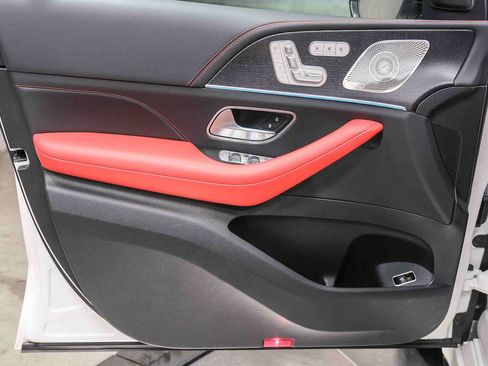 Certified 2022 Mercedes-Benz GLE 63 AMG S image 27