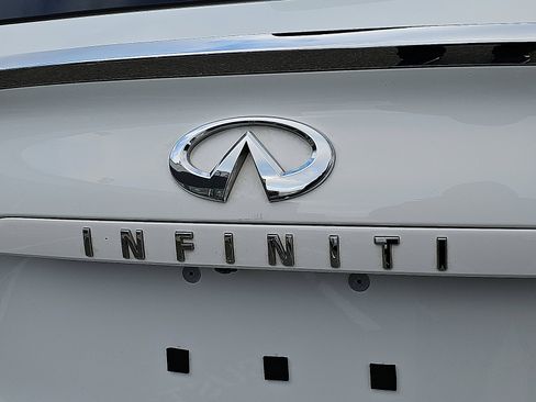 Used 2022 INFINITI QX50 Luxe w/ Cargo Package image 33