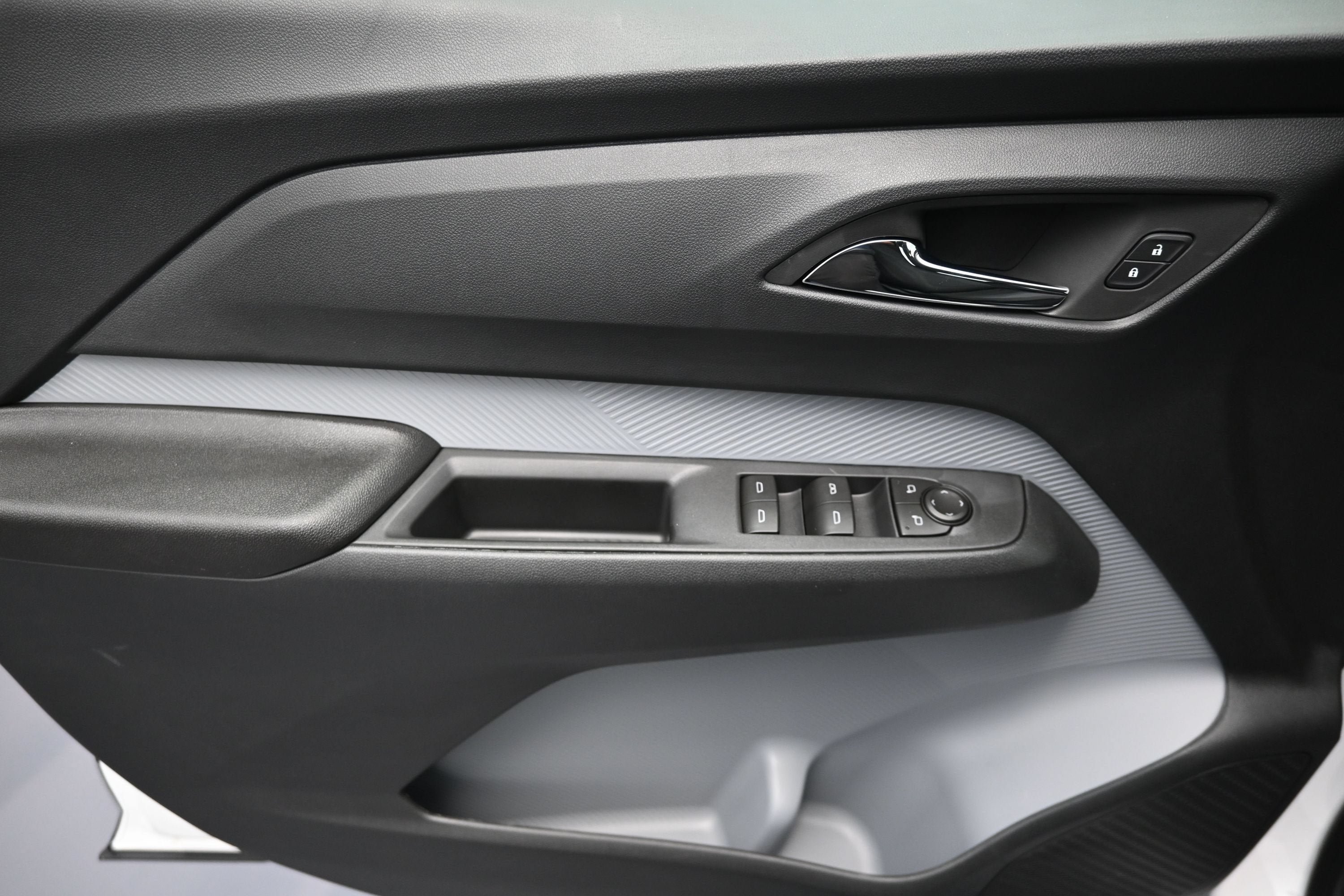 New 2027 Chevrolet Bolt LT FWD image 24