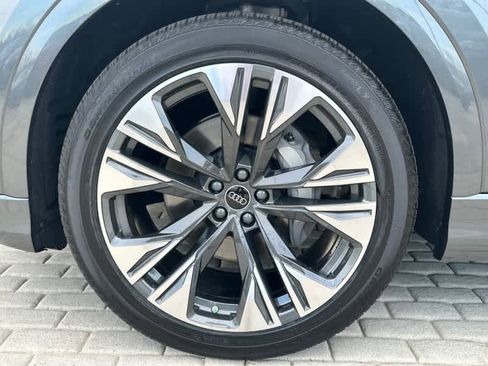 Used 2026 Audi Q8 Premium Plus image 19