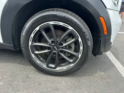 Used 2016 MINI Cooper Countryman FWD image 14