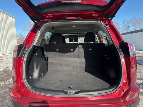 Used 2018 Toyota RAV4 Adventure image 24