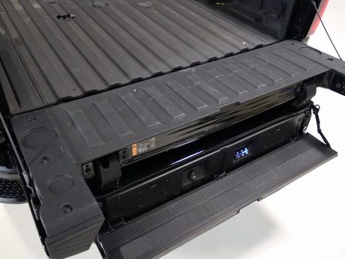 Used 2024 GMC Sierra 3500 Denali Ultimate image 16