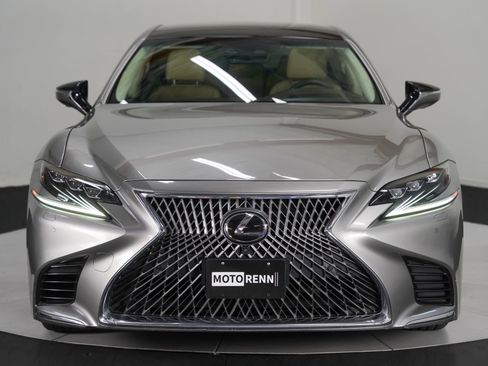 Used 2018 Lexus LS 500 w/ Luxury Package image 10