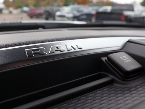 Used 2025 RAM 3500 Big Horn image 21