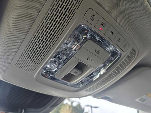 New 2026 Mercedes-Benz GLE 450e 4MATIC image 34