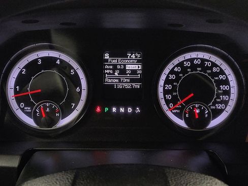 Used 2020 RAM 1500 Classic SLT RWD image 23