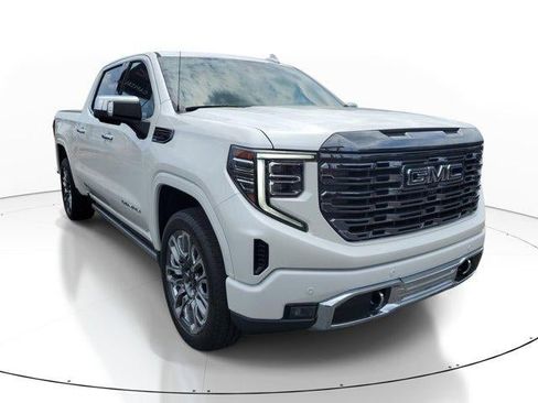 Used 2024 GMC Sierra 1500 Denali Ultimate AWD/4WD image 2