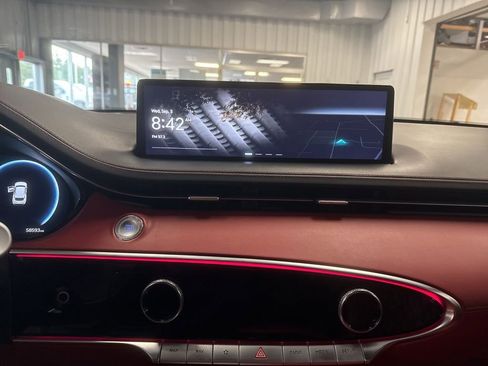 Used 2023 Genesis GV70 3.5T Sport w/ Sport Prestige Package image 19