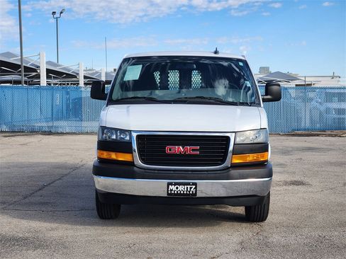 Certified 2024 GMC Savana 2500 w/ Driver Convenience Package image 2