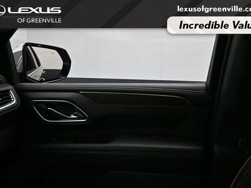 Used 2021 Chevrolet Tahoe Premier w/ Premium Package RWD image 16