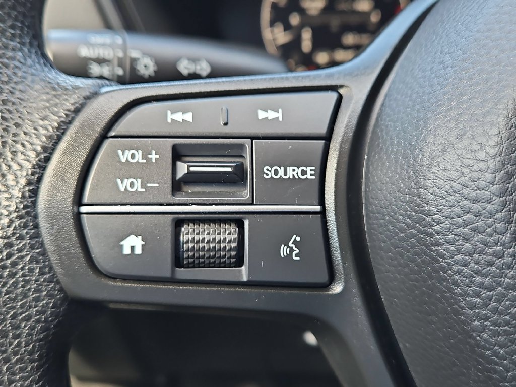 Used 2025 Honda CR-V LX image 21