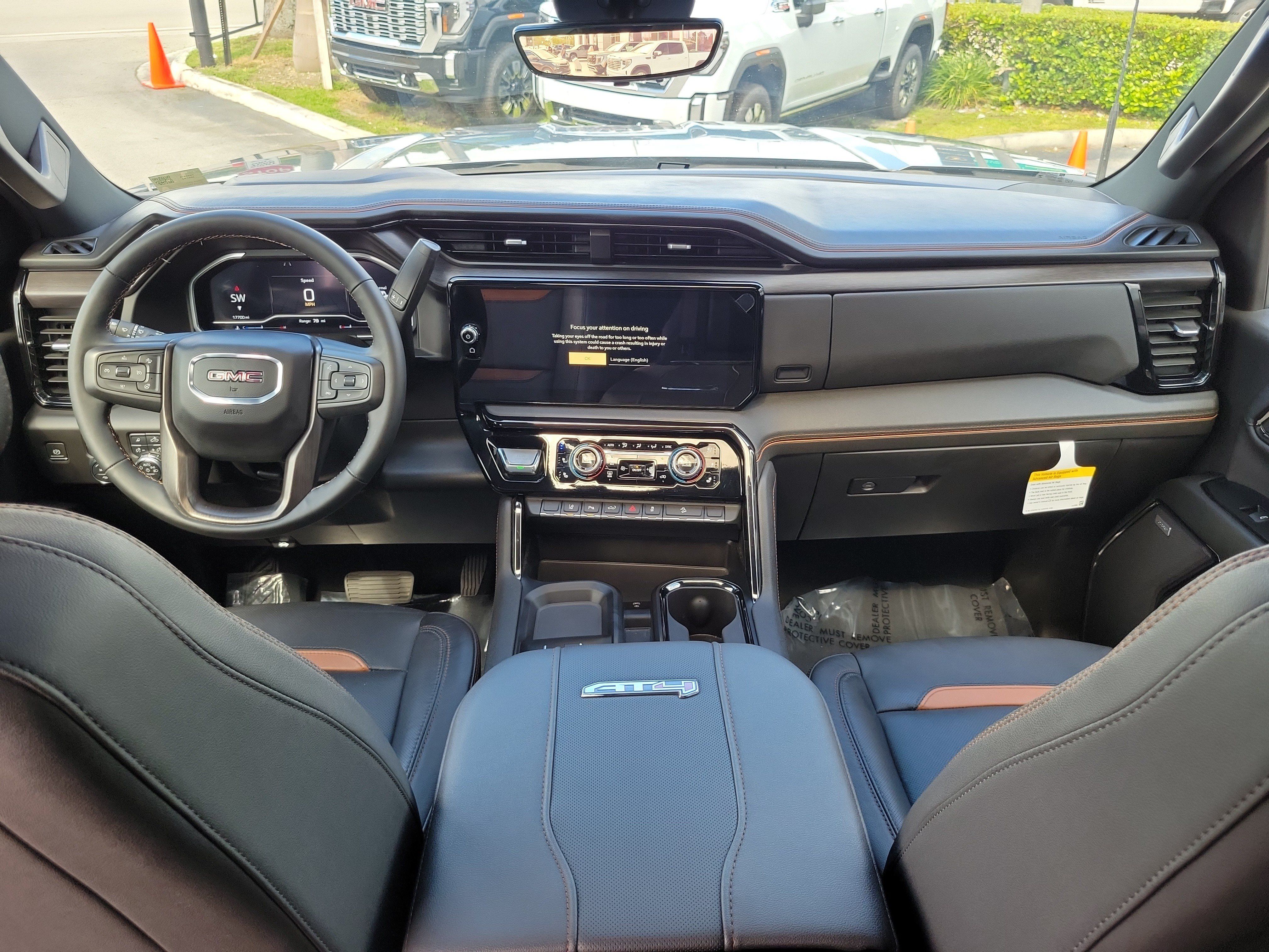 Used 2024 GMC Sierra 2500 AT4 w/ AT4 Premium Plus Package AWD/4WD image 16