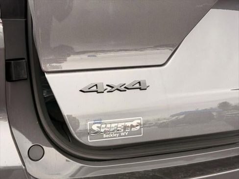 New 2026 Jeep Grand Cherokee Altitude image 29