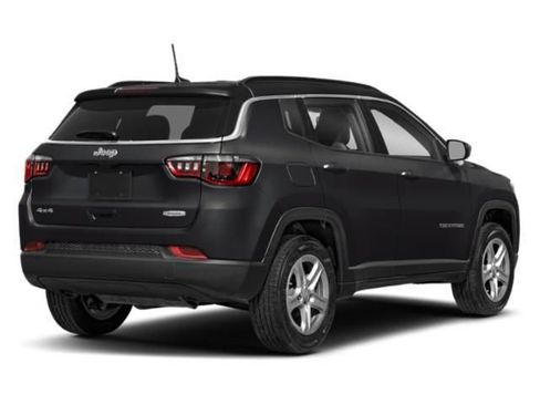 New 2025 Jeep Compass Limited w/ Sun & Sound Group AWD/4WD image 2