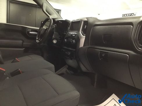 Used 2021 Chevrolet Silverado 1500 Custom Trail Boss image 42