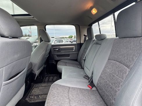 Used 2016 RAM 1500 Big Horn RWD image 12