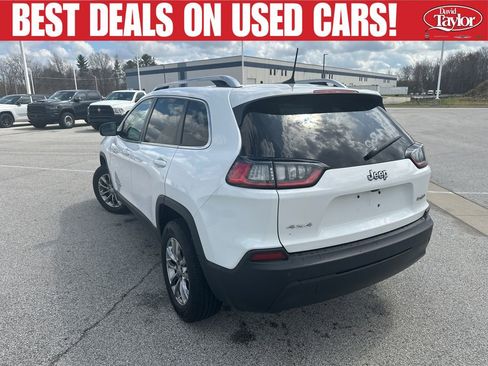 Used 2019 Jeep Cherokee Latitude Plus w/ Cold Weather Group AWD/4WD image 6