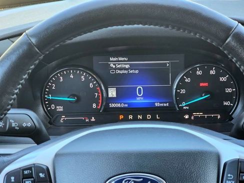 Used 2023 Ford Explorer XLT w/ Equipment Group 202A AWD/4WD image 32
