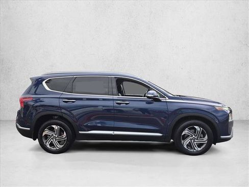 Used 2022 Hyundai Santa Fe SEL w/ Convenience + Premium Package FWD image 4