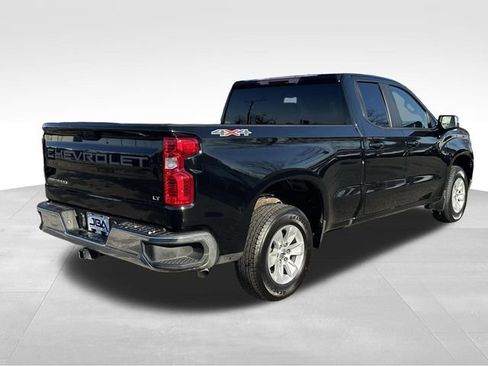 Used 2023 Chevrolet Silverado 1500 LT image 26
