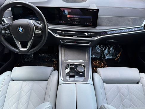 Used 2024 BMW X5 sDrive40i w/ Parking Assistance Package RWD image 16