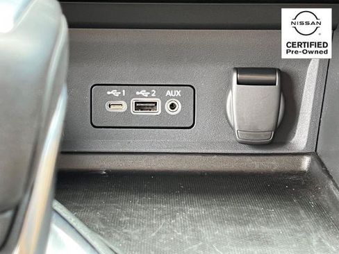 Certified 2025 Nissan Sentra SV w/ SV Premium Package FWD image 23