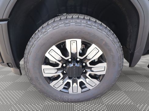 New 2026 GMC Sierra 2500 Denali w/ Denali Reserve Package AWD/4WD image 22