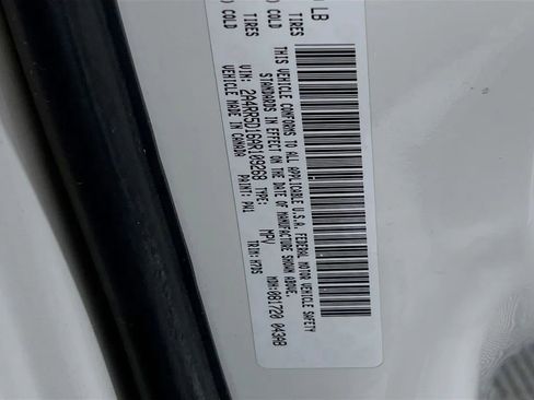 Used 2010 Chrysler Town & Country Touring w/ Family Value Group image 31