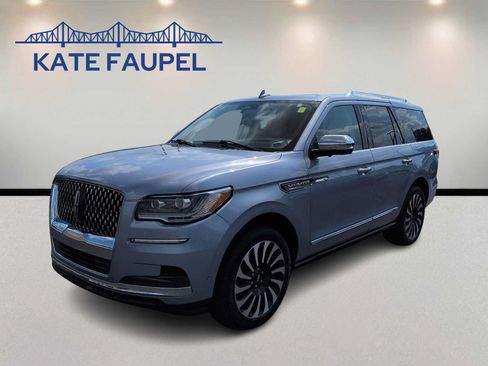 Used 2024 Lincoln Navigator Black Label AWD/4WD image 3