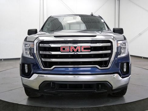 Used 2021 GMC Sierra 1500 SLE w/ X31 Off-Road Package AWD/4WD image 2