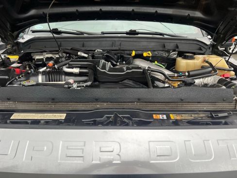 Used 2014 Ford F250 Platinum AWD/4WD image 21