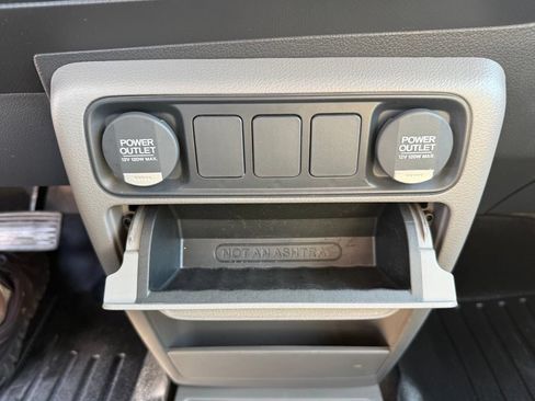 Used 2011 Honda Ridgeline RTS image 25