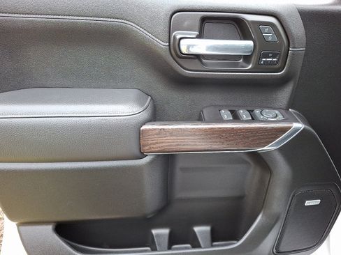 Used 2021 GMC Sierra 1500 Denali w/ Denali Ultimate Package image 13