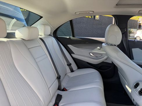 Used 2022 Mercedes-Benz E 350 RWD Sedan w/ Driver Assistance Package image 18