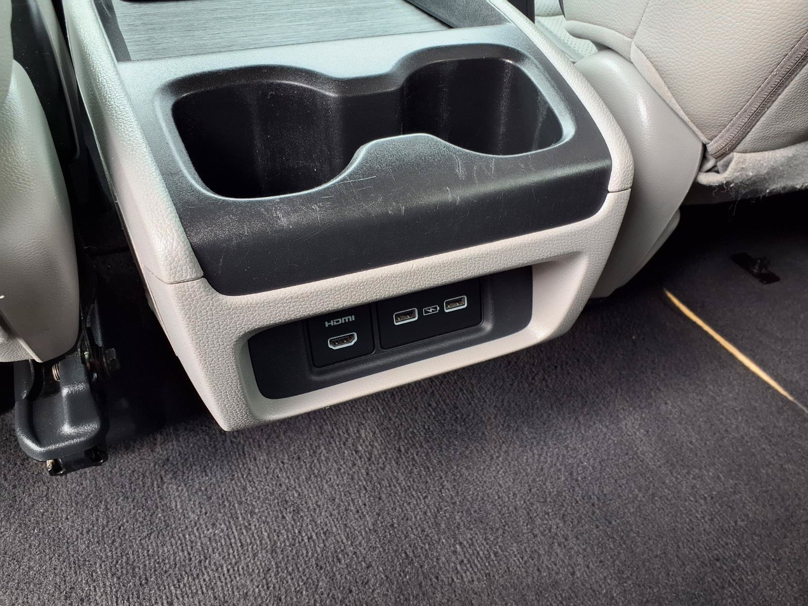 Used 2021 Honda Odyssey Elite image 17