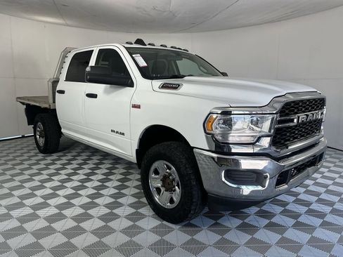 Used 2019 RAM 2500 Tradesman AWD/4WD image 2